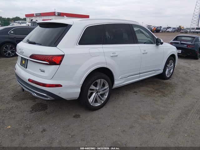 2021 Audi Q7 Premium Plus 55 Tfsi Quattro Tiptronic მანქანა იყიდება აუქციონზე, vin: WA1LXAF79MD016581, აუქციონის ნომერი: 44923962