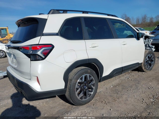 44923974 :رقم المزاد ، 4S4SLDB62T3016563 vin ، 2026 Subaru Forester Premium مزاد بيع