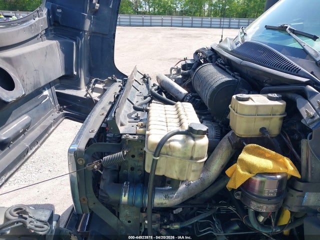 2004 Gmc C5500 მანქანა იყიდება აუქციონზე, vin: 1GDE5C12X4F521492, აუქციონის ნომერი: 44923978