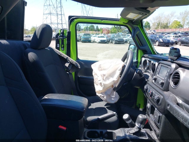 1C4GJXAG4MW807656 Jeep Wrangler Sport 4x4