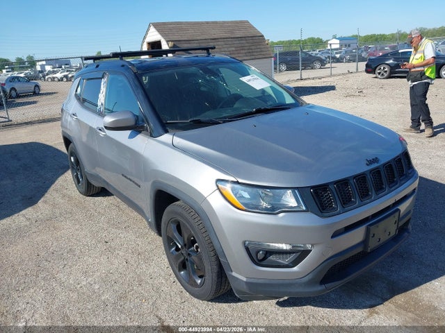 44923994 :رقم المزاد ، 3C4NJCBB5KT762975 vin ، 2019 Jeep Compass Altitude Fwd مزاد بيع