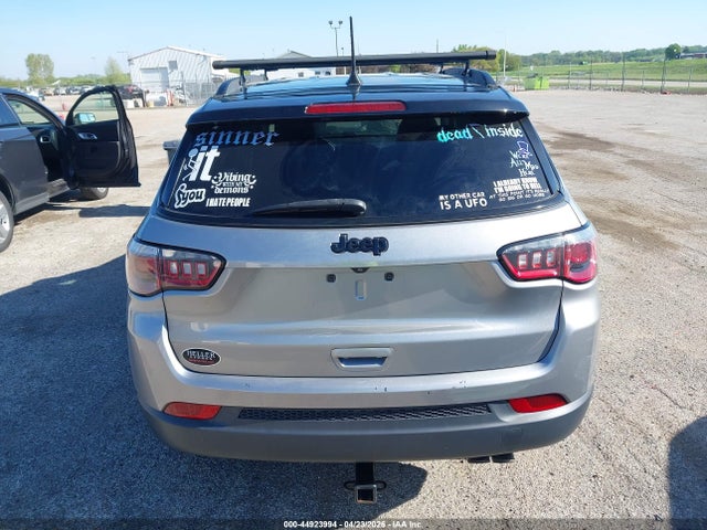 44923994 :رقم المزاد ، 3C4NJCBB5KT762975 vin ، 2019 Jeep Compass Altitude Fwd مزاد بيع