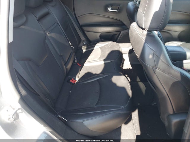 44923994 :رقم المزاد ، 3C4NJCBB5KT762975 vin ، 2019 Jeep Compass Altitude Fwd مزاد بيع