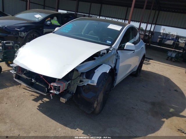 7SAYGDED9TA439656 Tesla Model Y Premium Rear-wheel Drive/standard Rear-wheel Drive