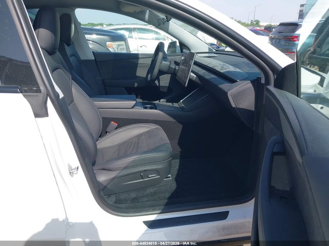 7SAYGDED9TA439656 Tesla Model Y Premium Rear-wheel Drive/standard Rear-wheel Drive