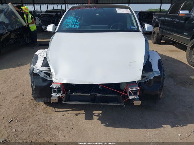 7SAYGDED9TA439656 Tesla Model Y Premium Rear-wheel Drive/standard Rear-wheel Drive
