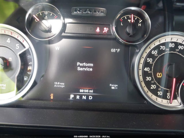 2018 Ram 2500 Laramie  4x4 6'4 Box მანქანა იყიდება აუქციონზე, vin: 3C6UR5FLXJG391491, აუქციონის ნომერი: 44924069