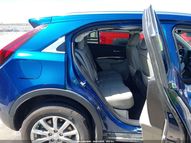 2019 Cadillac Xt4 Luxury მანქანა იყიდება აუქციონზე, vin: 1GYFZBR45KF197274, აუქციონის ნომერი: 44924090