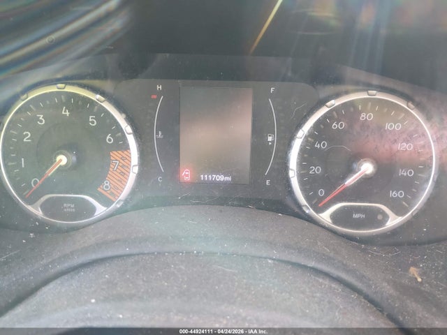 44924111 :رقم المزاد ، ZACNJBAB7KPK50618 vin ، 2019 Jeep Renegade Sport 4x4 مزاد بيع