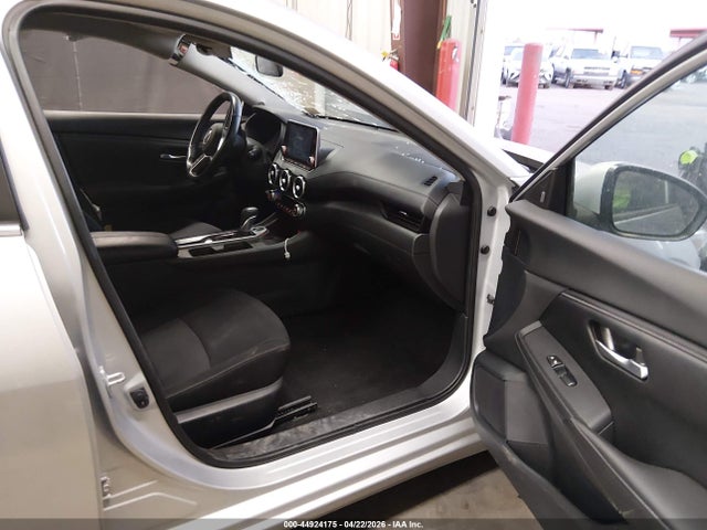 Продажа на аукционе авто 2021 Nissan Sentra Sv Xtronic Cvt, vin: 3N1AB8CV1MY314954, номер лота: 44924175
