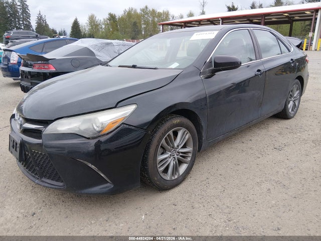 Toyota CAMRY SE 2015 4T1BF1FK9FU028477 Image 2
