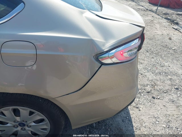 Ford FUSION S 2019 3FA6P0G77KR160071 Image 6