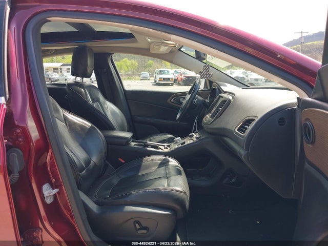 Продажа на аукционе авто 2015 Chrysler 200 C, vin: 1C3CCCEG8FN589293, номер лота: 44924221