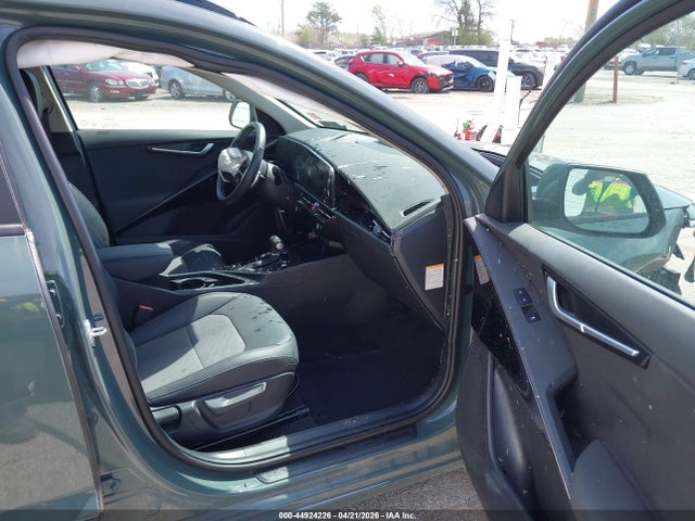 Продажа на аукционе авто 2024 Kia Niro Ex, vin: KNDCR3LEXR5149642, номер лота: 44924226
