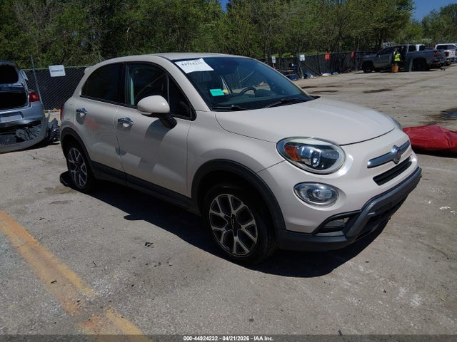 2016 Fiat 500x Trekking მანქანა იყიდება აუქციონზე, vin: ZFBCFXCT8GP387976, აუქციონის ნომერი: 44924232