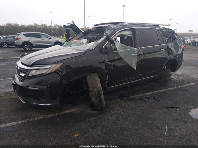 Продажа на аукционе авто 2019 Honda Pilot Touring, vin: 5FNYF6H95KB051263, номер лота: 44924238