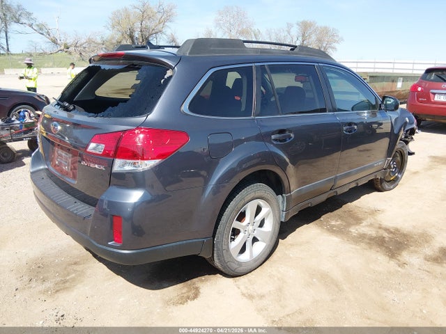 2014 Subaru Outback 2.5i Premium მანქანა იყიდება აუქციონზე, vin: 4S4BRCCC2E3219744, აუქციონის ნომერი: 44924270