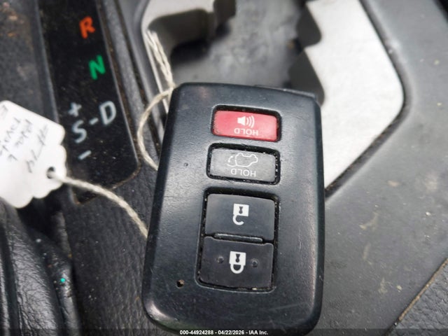 2T3RFREV0HW603701 Toyota Rav4 Xle