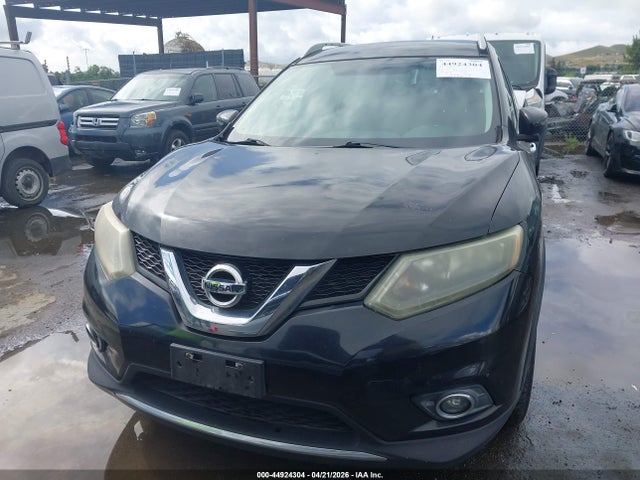 5N1AT2MM8GC811151 Nissan ROGUE SV