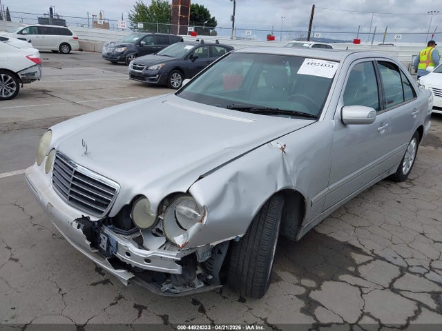 Aukcja sprzedaży 2001 Mercedes-benz E 320, vin: WDBJF65J01B167132, numer aukcji: 44924333
