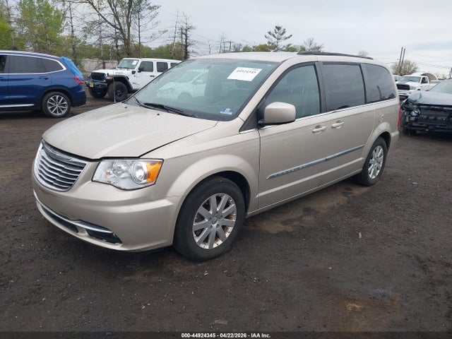 2016 Chrysler Town & Country Touring მანქანა იყიდება აუქციონზე, vin: 2C4RC1BGXGR239389, აუქციონის ნომერი: 44924345
