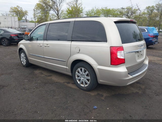 2016 Chrysler Town & Country Touring მანქანა იყიდება აუქციონზე, vin: 2C4RC1BGXGR239389, აუქციონის ნომერი: 44924345