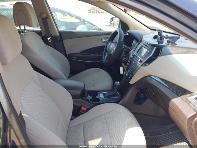 2018 Hyundai Santa Fe Sport 2.4l მანქანა იყიდება აუქციონზე, vin: 5NMZTDLB6JH105453, აუქციონის ნომერი: 44924366
