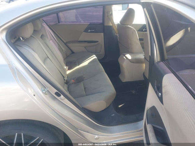 Продажа на аукционе авто 2017 Honda Accord Lx, vin: 1HGCR2F35HA177327, номер лота: 44924367