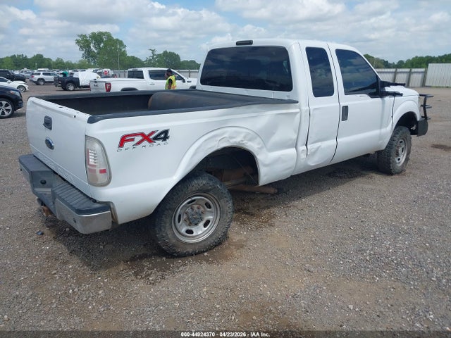 44924370 :رقم المزاد ، 1FT7X2B68CEC97968 vin ، 2012 Ford F-250 Xlt مزاد بيع