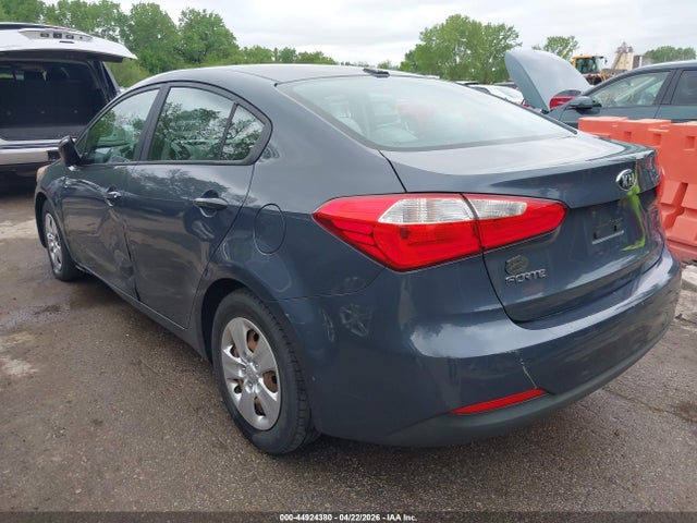 Продаж на аукціоні авто 2016 Kia Forte Lx, vin: KNAFX4A6XG5558559, номер лоту: 44924380