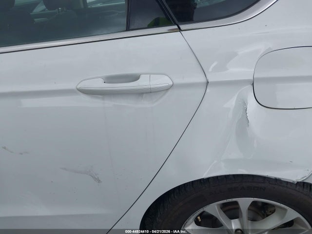3FA6P0LU9LR173563 Ford Fusion Hybrid Se