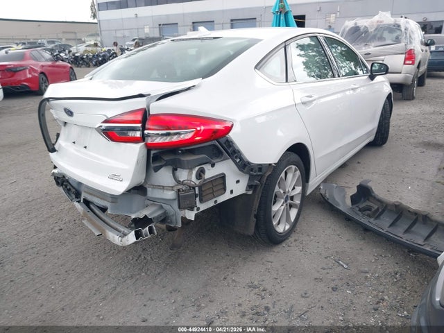 3FA6P0LU9LR173563 Ford Fusion Hybrid Se