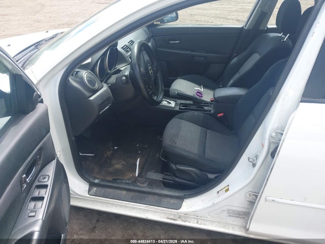 2008 Mazda Mazda3 I Touring Value მანქანა იყიდება აუქციონზე, vin: JM1BK32G581118162, აუქციონის ნომერი: 44924413