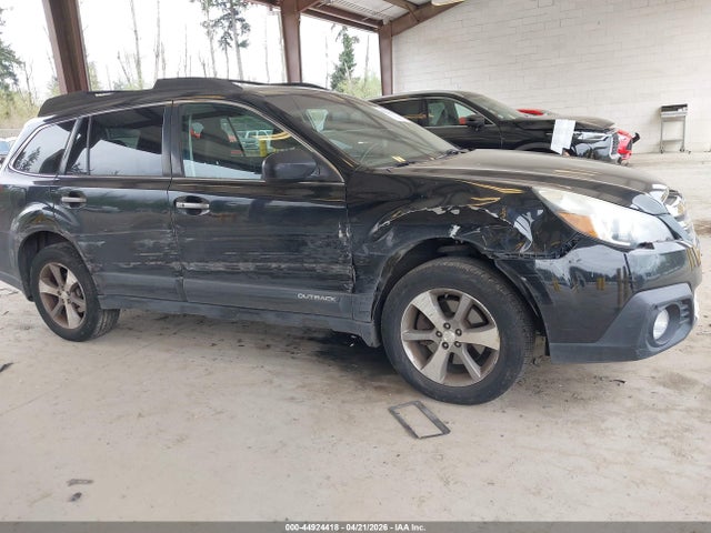 44924418 :رقم المزاد ، 4S4BRDSC5D2281652 vin ، 2013 Subaru Outback 3.6r Limited مزاد بيع