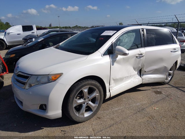 44924420 :رقم المزاد ، 4T3ZK3BB2FU071478 vin ، 2015 Toyota Venza Xle V6 مزاد بيع
