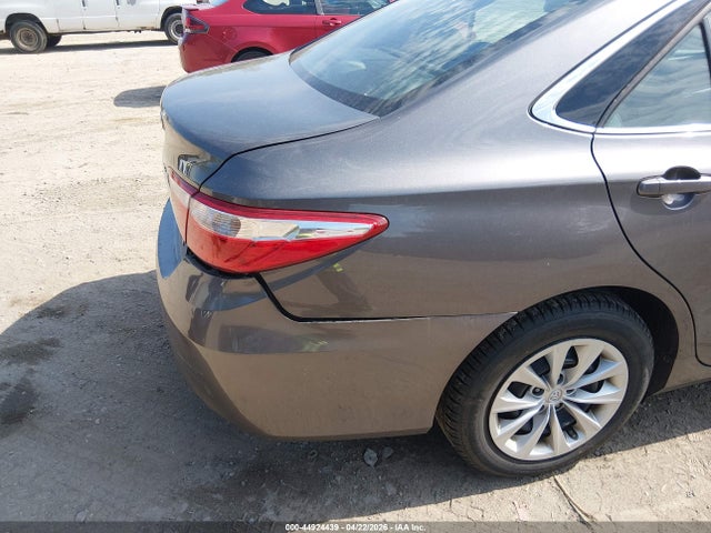 Aukcja sprzedaży 2016 Toyota Camry Le, vin: 4T4BF1FK9GR540828, numer aukcji: 44924439