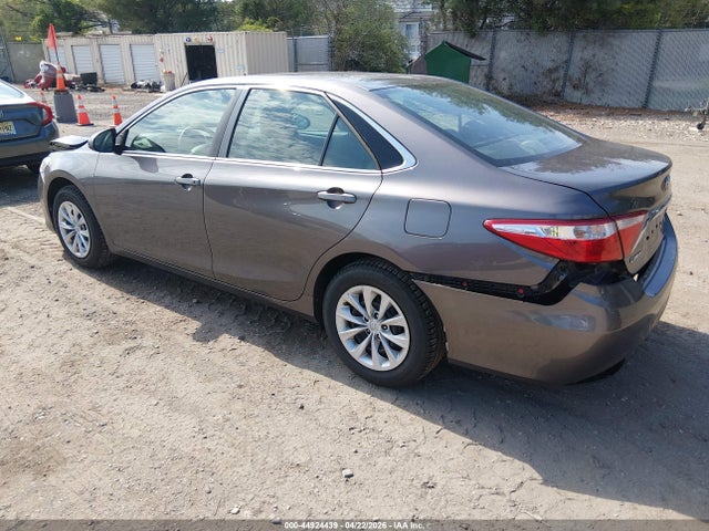 Aukcja sprzedaży 2016 Toyota Camry Le, vin: 4T4BF1FK9GR540828, numer aukcji: 44924439