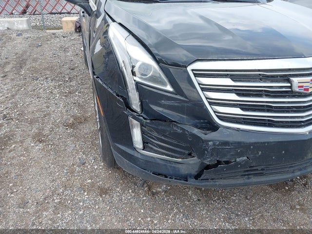 44924444 :رقم المزاد ، 1GYKNDRS6JZ185295 vin ، 2018 Cadillac Xt5 Luxury مزاد بيع