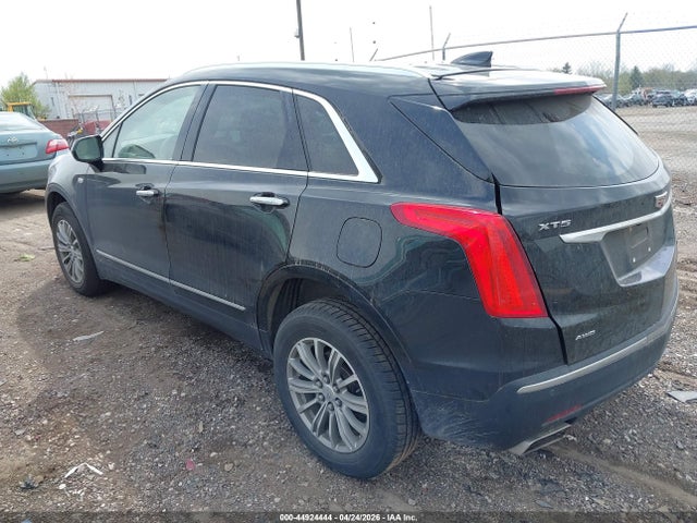 44924444 :رقم المزاد ، 1GYKNDRS6JZ185295 vin ، 2018 Cadillac Xt5 Luxury مزاد بيع