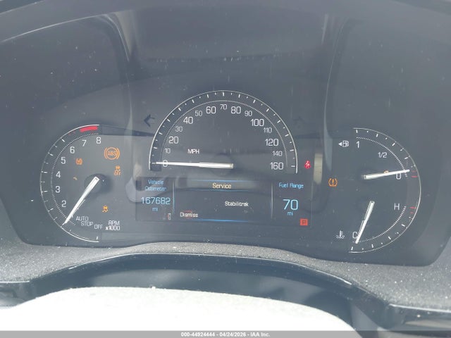 44924444 :رقم المزاد ، 1GYKNDRS6JZ185295 vin ، 2018 Cadillac Xt5 Luxury مزاد بيع