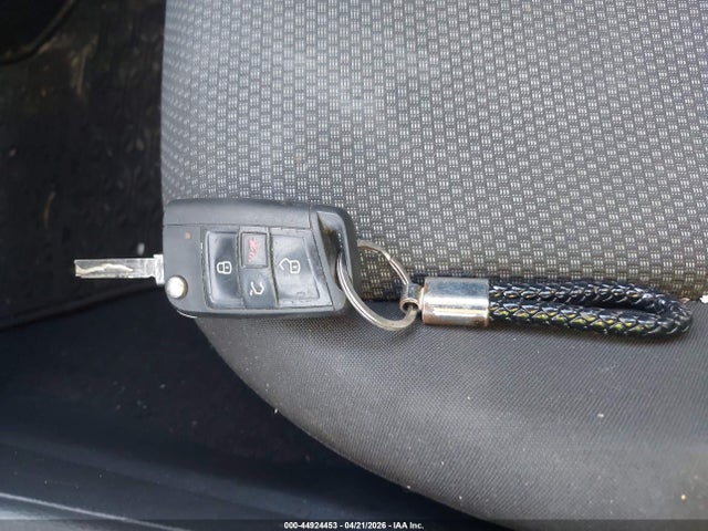 44924453 :رقم المزاد ، 3VWC57BU0MM005058 vin ، 2021 Volkswagen Jetta مزاد بيع