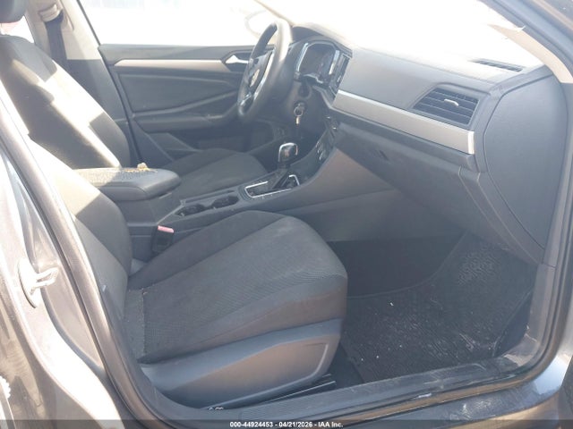 44924453 :رقم المزاد ، 3VWC57BU0MM005058 vin ، 2021 Volkswagen Jetta مزاد بيع