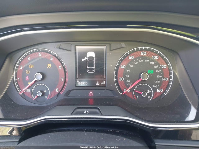 44924453 :رقم المزاد ، 3VWC57BU0MM005058 vin ، 2021 Volkswagen Jetta مزاد بيع