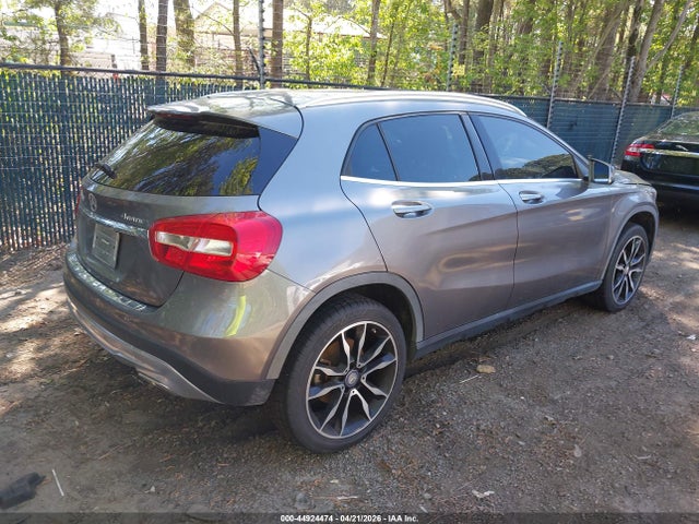 44924474 :رقم المزاد ، WDCTG4GBXHJ323902 vin ، 2017 Mercedes-benz Gla 250 4matic مزاد بيع