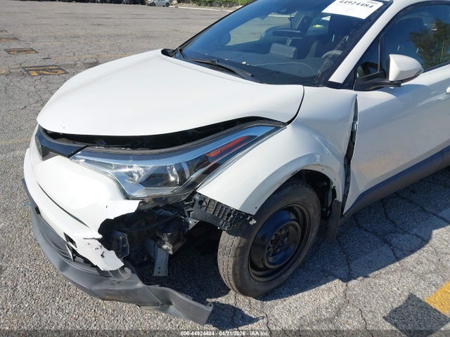 Продажа на аукционе авто 2019 Toyota C-hr Le, vin: JTNKHMBX5K1051585, номер лота: 44924484