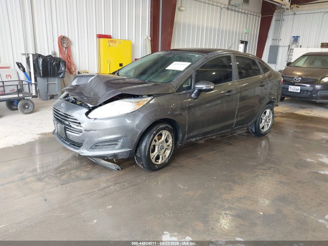 Ford FIESTA SE 2019 3FADP4BJ0KM163702 Image 2
