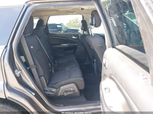 44924515 :رقم المزاد ، 3C4PDCAB9FT542388 vin ، 2015 Dodge Journey Se مزاد بيع