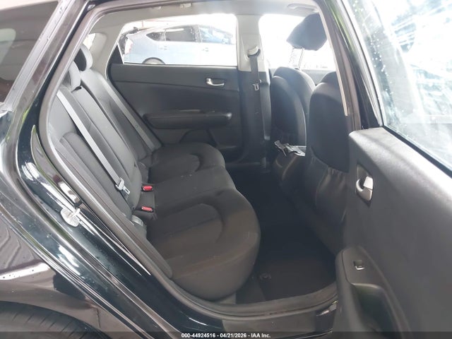 5XXGT4L39GG066087 KIA Optima Lx