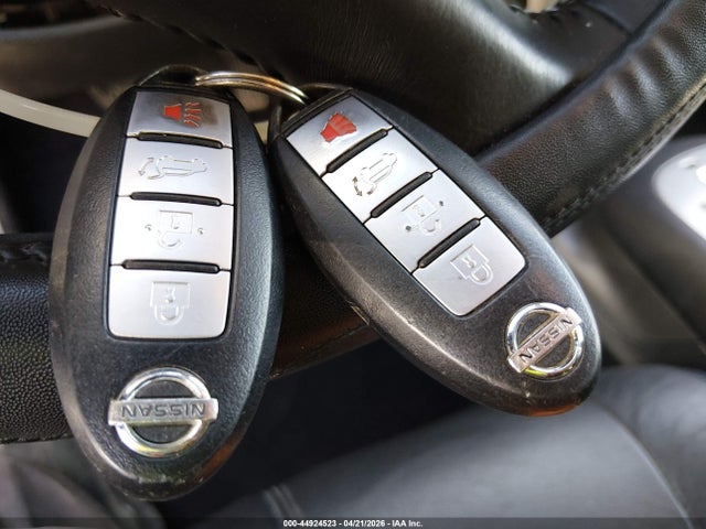 44924523 :رقم المزاد ، JN8AZ1MW2BW187941 vin ، 2011 Nissan Murano Sl مزاد بيع