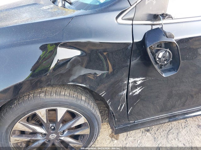 Продажа на аукционе авто 2017 Nissan Sentra Sr Turbo, vin: 3N1CB7AP2HY224550, номер лота: 44924534
